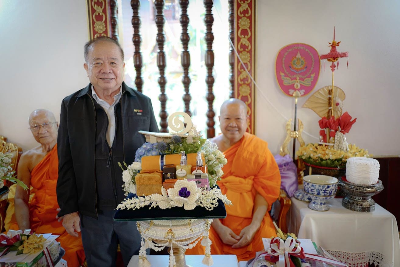 พิธีสืบชาตา คุณสุเมธ  ตันธุวนิตย์ กรรมการสภามหาวิทยาลัยแม่ฟ้าหลวง เมื่อวันอาทิตย์ที่ ๑๗ พฤศจิกายน ๒๕๖๗